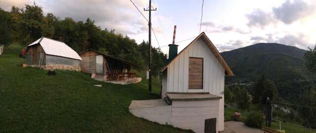 Загородные дома Kljajevica vocnjak Плевля-5